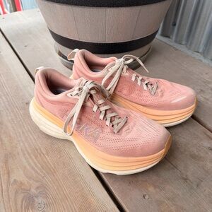 🩷🧡Hoka Bondi 8 in Sandstone